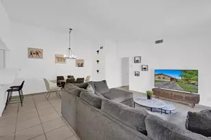 1115 NE 1st Ct, Hallandale Beach, FL 33009 - Photo 21