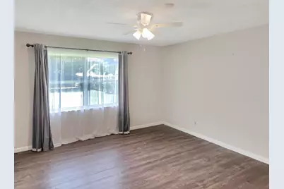801 W Weatherbee Road, Fort Pierce, FL 34982 - Photo 13