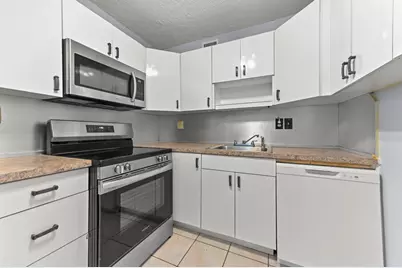 548 Capri L, Delray Beach, FL 33484 - Photo 9