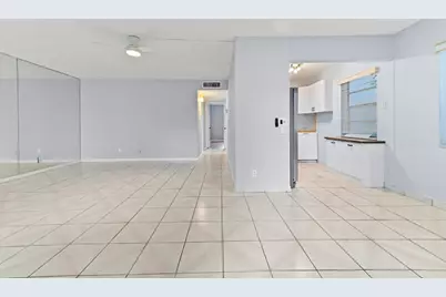 548 Capri L, Delray Beach, FL 33484 - Photo 3