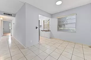 548 Capri L, Delray Beach, FL 33484 - Photo 7