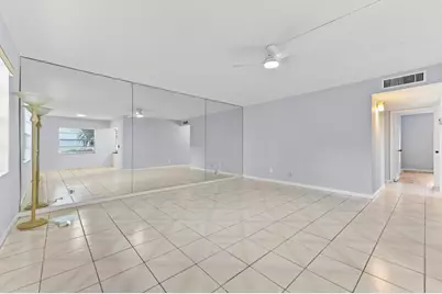 548 Capri L, Delray Beach, FL 33484 - Photo 3