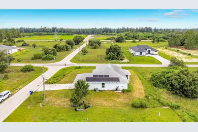 2501 E 17th Street, Lehigh Acres, FL 33972 - Photo 17