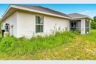 2501 E 17th Street, Lehigh Acres, FL 33972 - Photo 9