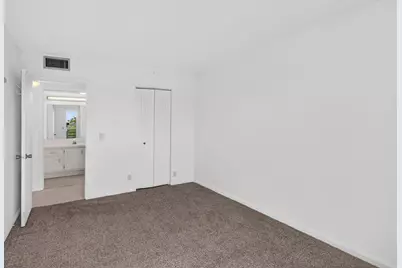 4039 Hythe C, Boca Raton, FL 33434 - Photo 49