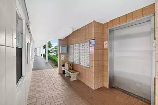 4039 Hythe C, Boca Raton, FL 33434 - Photo 19