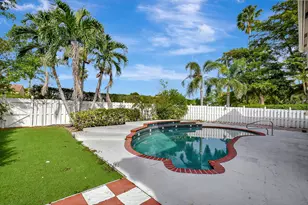 7555 Cedar Hurst Ct, Greenacres, FL 33467 - Photo 7