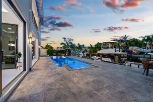 2420 NE 48th St, Lighthouse Point, FL 33064 - Photo 45