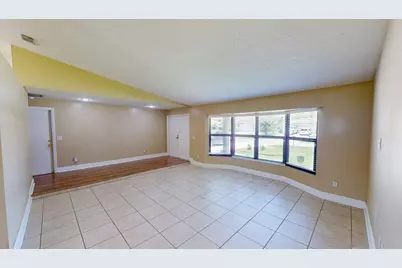 974 SE Belfast Avenue, Port Saint Lucie, FL 34983 - Photo 5