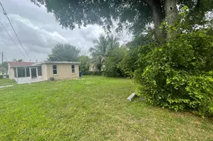 2819 Polk St, Hollywood, FL 33020 - Photo 9
