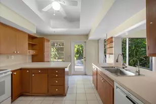 24 N Via Lucindia, Sewalls Point, FL 34996 - Photo 19