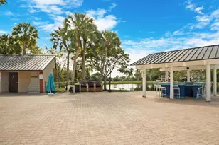 2202 S Cypress Bend Dr, Pompano Beach, FL 33069 - Photo 29