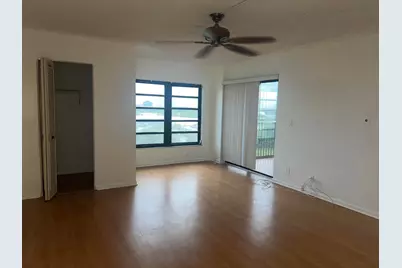 2202 S Cypress Bend Drive #801, Pompano Beach, FL 33069 - Photo 9