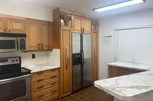 2202 S Cypress Bend Dr, Pompano Beach, FL 33069 - Photo 3