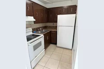 6601 SW 46th Street #101, Davie, FL 33314 - Photo 3