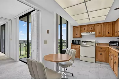 6895 Willow Wood Drive #1065, Boca Raton, FL 33434 - Photo 3