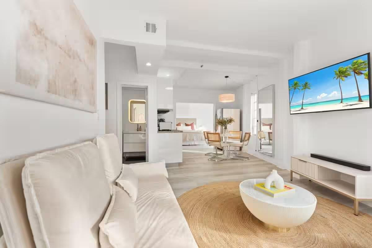 530 Ocean Dr - 530 Ocean Dr, Miami Beach, FL 33139 Luxury Property | Jose Angel Pina