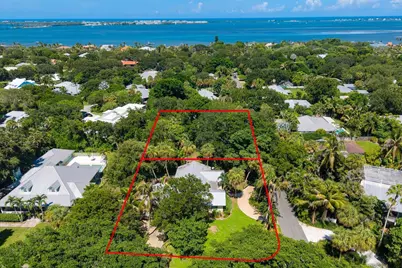22 N Via Lucindia, Sewalls Point, FL 34996 - Photo 9