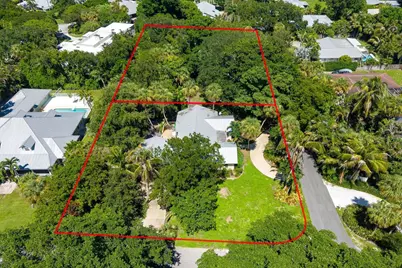 22 N Via Lucindia, Sewalls Point, FL 34996 - Photo 13