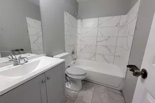 2070 NW 28th Terrace, Fort Lauderdale, FL 33311 - Photo 3