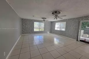 2070 NW 28th Terrace, Fort Lauderdale, FL 33311 - Photo 11