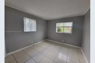 2070 NW 28th Terrace, Fort Lauderdale, FL 33311 - Photo 5
