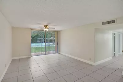 10773 Cleary Boulevard #111, Plantation, FL 33324 - Photo 9