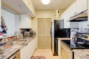 3020 NE 32nd Ave, Fort Lauderdale, FL 33308 - Photo 3