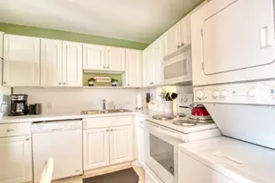 4272 Deste Ct, Lake Worth, FL 33467 - Photo 5