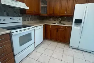 480 Executive Center Dr, West Palm Beach, FL 33401 - Photo 3