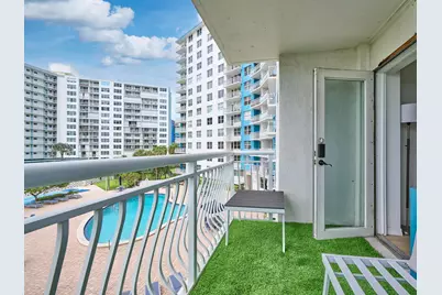 301 N Ocean Boulevard #306, Pompano Beach, FL 33062 - Photo 15