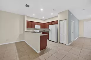 4277 SW Pine Cove Ct, Stuart, FL 34997 - Photo 7