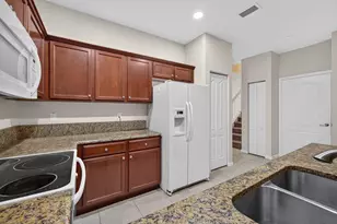 4277 SW Pine Cove Ct, Stuart, FL 34997 - Photo 9