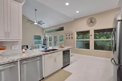 6400 NW 57th Lane, Parkland, FL 33067 - Photo 17