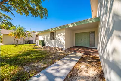 8114 Nutmeg Way, Tamarac, FL 33321 - Photo 27