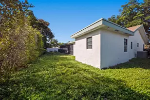 8114 Nutmeg Way, Tamarac, FL 33321 - Photo 23