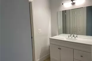 235 Lakeview Dr, Weston, FL 33326 - Photo 21