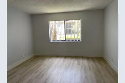 235 Lakeview Drive #102, Weston, FL 33326 - Photo 9