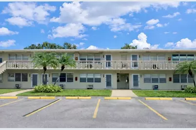 155 Sussex H, West Palm Beach, FL 33417 - Photo 3