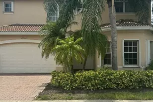 10310 Carolina Willow Dr, Fort Myers, FL 33913 - Photo 1