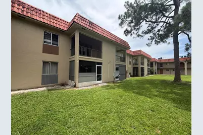 6112 Forest Hill Boulevard #109, West Palm Beach, FL 33415 - Photo 11