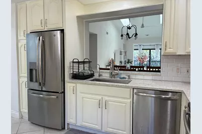 7895 La Mirada Drive, Boca Raton, FL 33433 - Photo 15