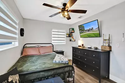 7290 W 14th Court, Hialeah, FL 33014 - Photo 23