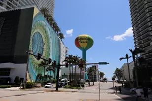 800 Parkview Dr, Hallandale, FL 33009 - Photo 29