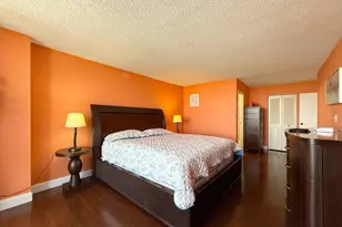 800 Parkview Dr, Hallandale, FL 33009 - Photo 13