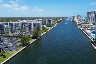 800 Parkview Dr, Hallandale, FL 33009 - Photo 27