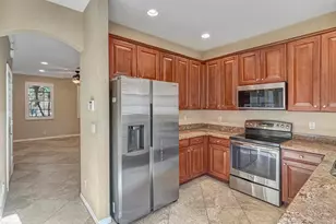 179 E Bay Cedar Cir, Jupiter, FL 33458 - Photo 9
