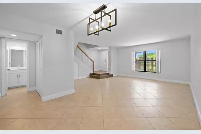 1517 Fairway Road, Pembroke Pines, FL 33026 - Photo 9