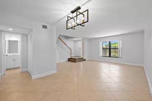 1517 Fairway Rd, Pembroke Pines, FL 33026 - Photo 9