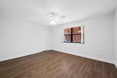 1517 Fairway Road, Pembroke Pines, FL 33026 - Photo 19